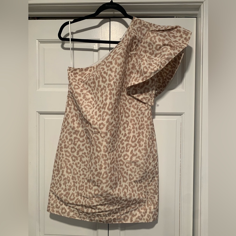 J Crew beige and white animal print cocktail dress size 4. EUC